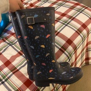 Rain boots